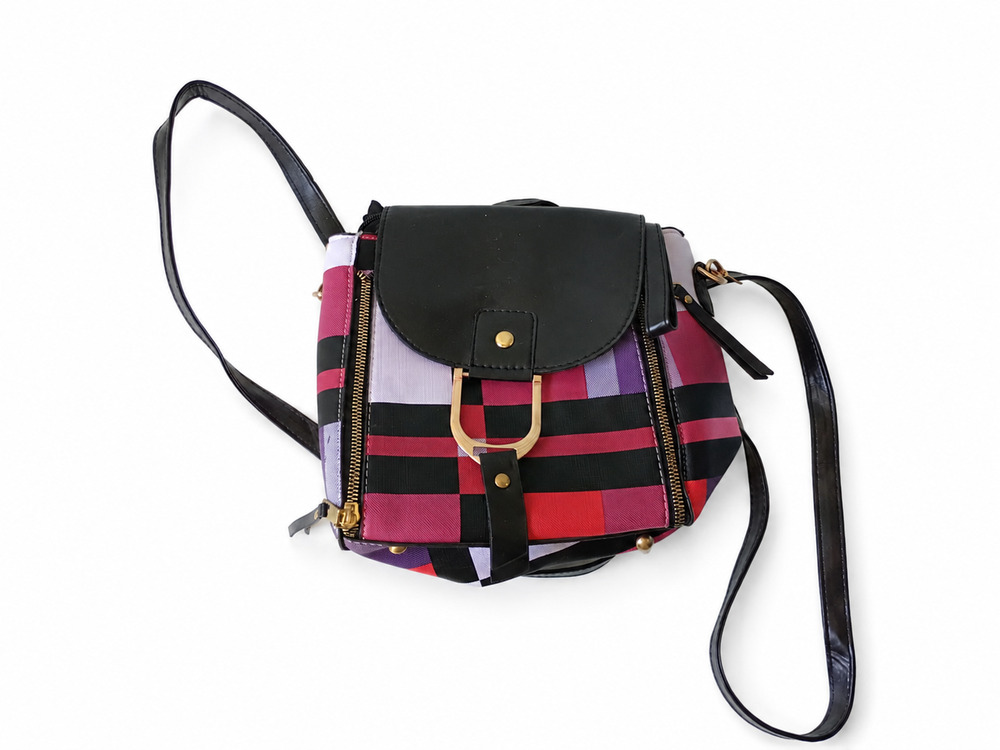 Womenโs Pink Purple Plaid Convertible Backpack Crossbody Purse Gold Hardware